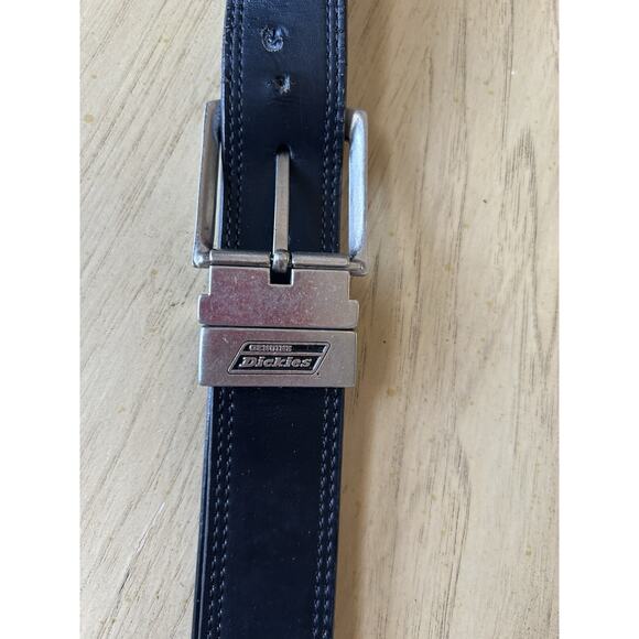 Men's Size 48 Genuine Dickies Black Brown Leather Belt Nickel Buckle Large Used - Picture 1 of 6